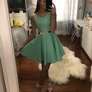 Handmade super cute mint green classy dress!🌈